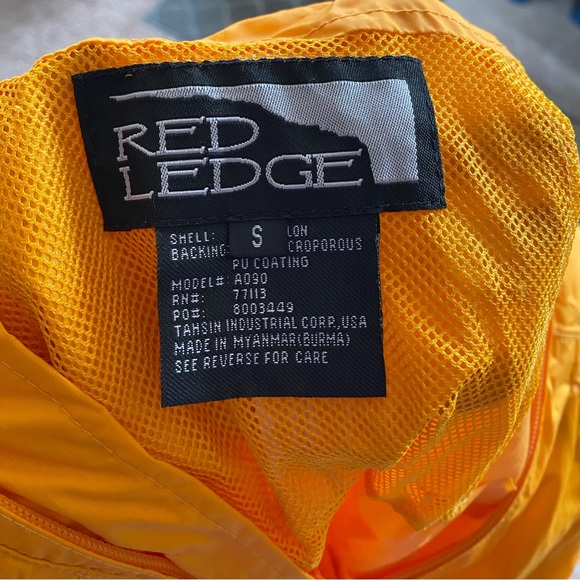 red ledge Yellow windbreaker size small - Picture 3 of 7
